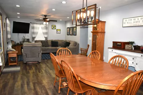 751 E 2nd St, El Paso, IL 61738 photo 5