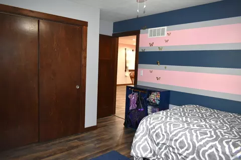 751 E 2nd St, El Paso, IL 61738 photo 17