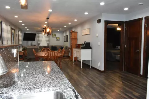751 E 2nd St, El Paso, IL 61738 photo 10