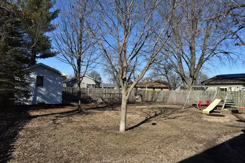 751 E 2nd St, El Paso, IL 61738 photo 26