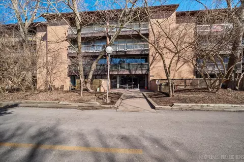 5500 Hillcrest Ln #PF, Lisle, IL 60532