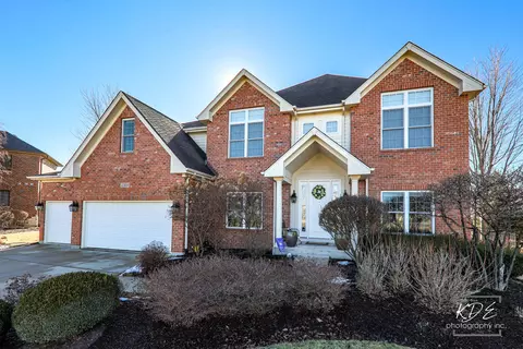 4308 Pagoda Ct, Naperville, IL 60564