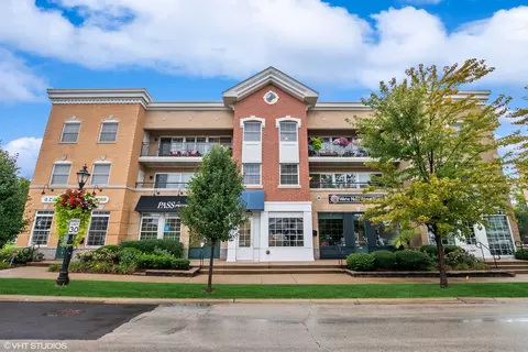 17212 Oak Park Ave #3SE, Tinley Park, IL 60477