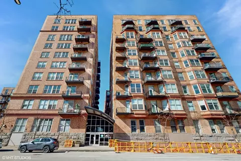 500 S Clinton St #420, Chicago, IL 60607