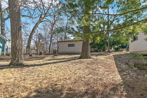 Exterior - 65 Sheridan St, Elgin, IL 60123 photo 6 of 6