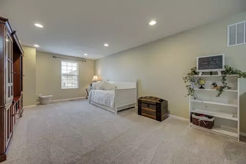 Other - 2252 Lundquist Dr, Aurora, IL 60503 photo 5 of 11