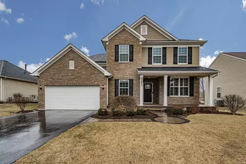 2252 Lundquist Dr, Aurora, IL 60503