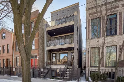 1520 N Elk Grove Ave #1, Chicago, IL 60622
