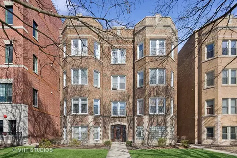 7360 Lake St #3E, River Forest, IL 60305