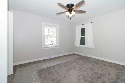 10 Foley Ave, Bloomington, IL 61701 photo 17
