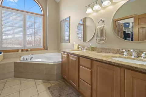 8202 Eagle Rdg, Spring Grove, IL 60081 photo 24