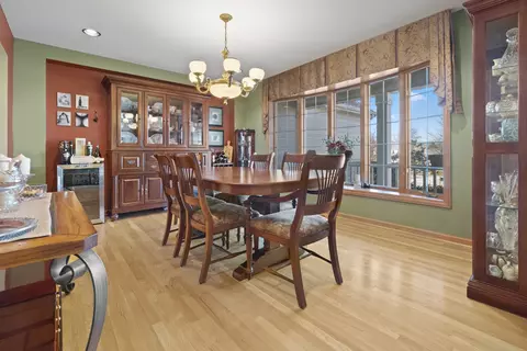 8202 Eagle Rdg, Spring Grove, IL 60081 photo 5