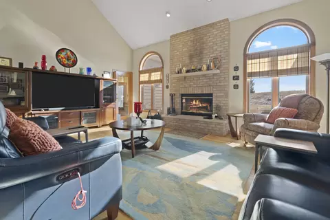8202 Eagle Rdg, Spring Grove, IL 60081 photo 8