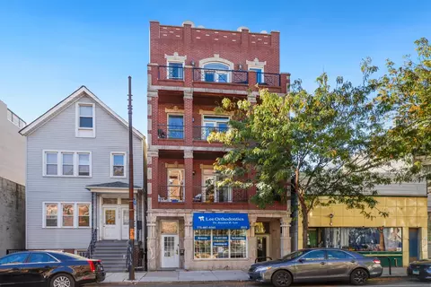 2317 W Belmont Ave #3, Chicago, IL 60618