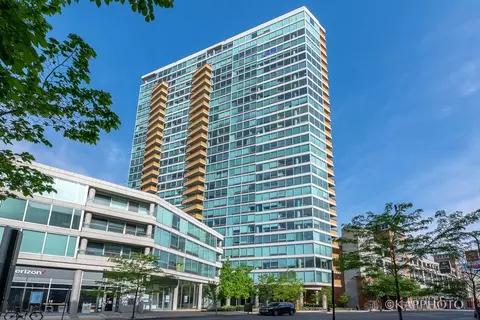 1720 Maple Ave #2760, Evanston, IL 60201