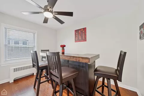 8912 Forestview Rd, Evanston, IL 60203 photo 6