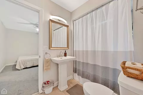 8912 Forestview Rd, Evanston, IL 60203 photo 15