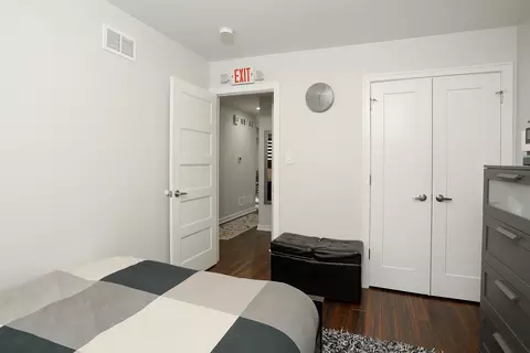 Bedroom - 7546 S 78th Ct, Bridgeview, IL 60455 photo 2 of 5