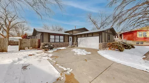 18844 Cedar Ct, Country Club Hills, IL 60478
