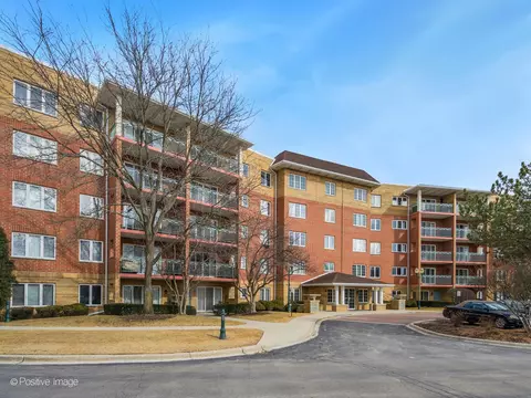 740 Creekside Dr #407, Mount Prospect, IL 60056