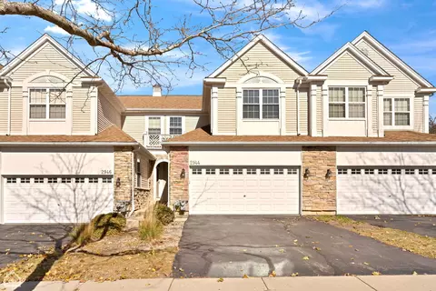 2944 Talaga Dr, Algonquin, IL 60102