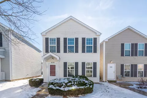 656 Four Seasons Blvd, Aurora, IL 60504
