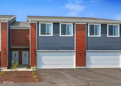 1214 Gillespie Ln, Yorkville, IL 60560