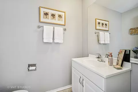 459 Alder Dr, Wheeling, IL 60090 photo 5