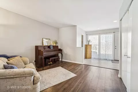 459 Alder Dr, Wheeling, IL 60090 photo 6
