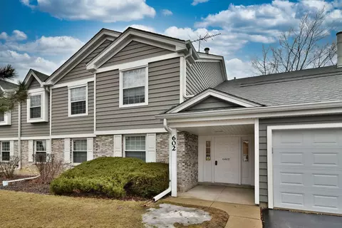 602 Fairbanks Ct #Z1, Schaumburg, IL 60194
