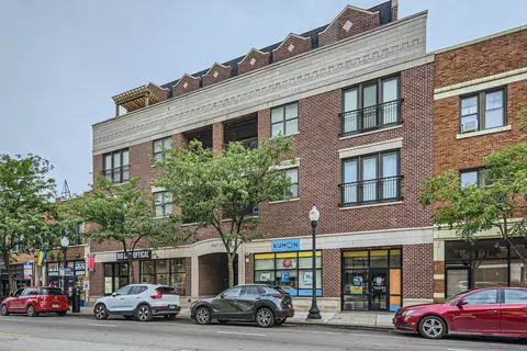 5647 N Clark Ave #403, Chicago, IL 60660