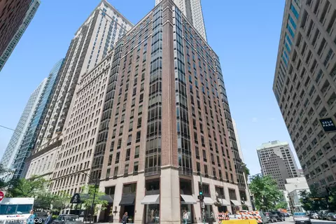40 E Delaware Pl #1602, Chicago, IL 60611