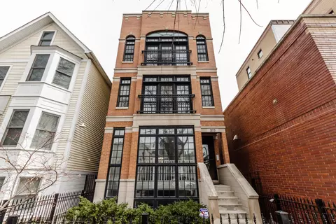 3213 N Clifton Ave #1, Chicago, IL 60657