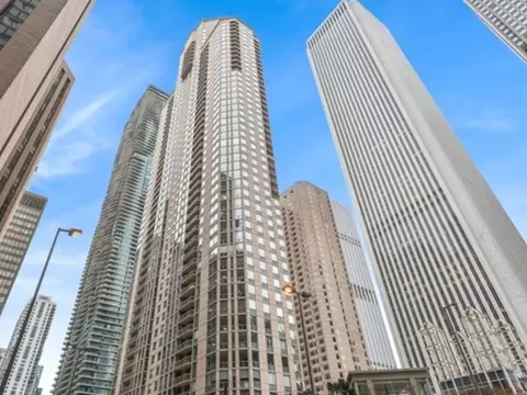 222 N Columbus Dr #1102, Chicago, IL 60601
