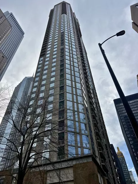 222 N Columbus Dr #3005, Chicago, IL 60601