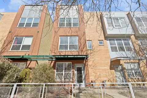 3512 W Belmont Ave, Chicago, IL 60618