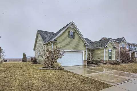 1708 Moran Dr, Shorewood, IL 60404
