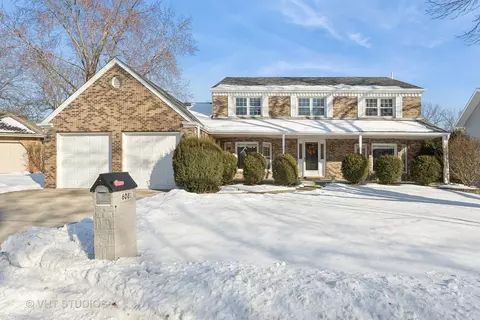 6081 Miller Ln, Lisle, IL 60532