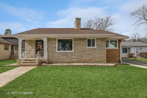 2116 Edina Blvd, Zion, IL 60099