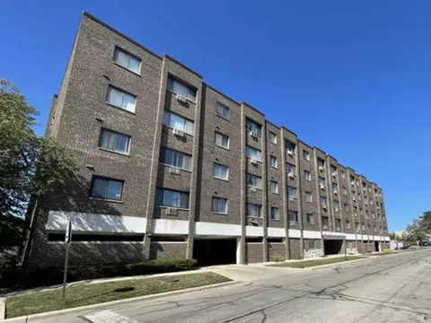7650 W Altgeld St #204, Elmwood Park, IL 60707