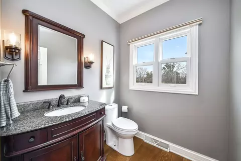 75 Hawkins Cir, Wheaton, IL 60189 photo 20