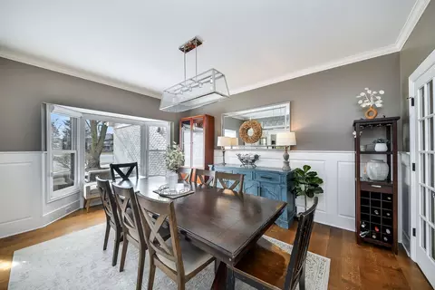 75 Hawkins Cir, Wheaton, IL 60189 photo 7