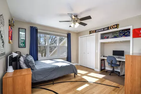 75 Hawkins Cir, Wheaton, IL 60189 photo 28