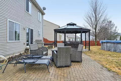 322 Westport Dr, Pingree Grove, IL 60140 photo 38