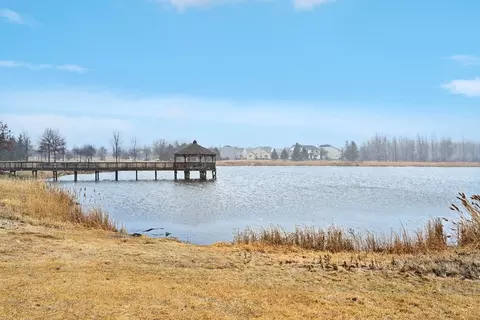 322 Westport Dr, Pingree Grove, IL 60140 photo 40