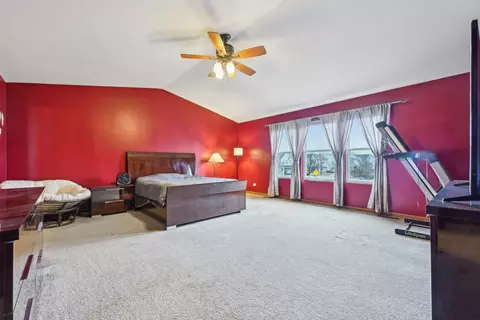 322 Westport Dr, Pingree Grove, IL 60140 photo 16