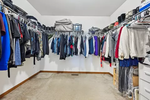 322 Westport Dr, Pingree Grove, IL 60140 photo 21