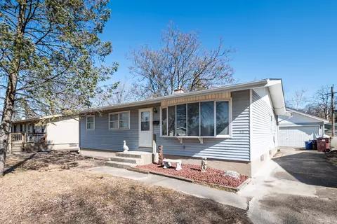 86 Indianwood Dr, Thornton, IL 60476
