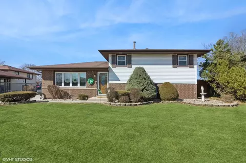 6534 180th St, Tinley Park, IL 60477
