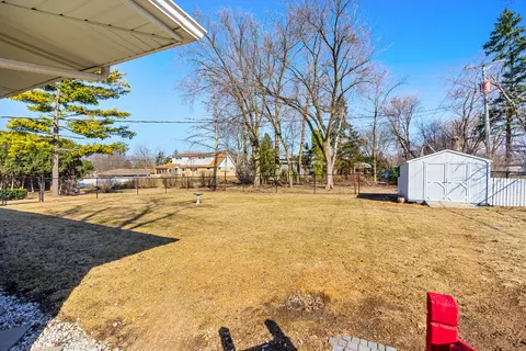 Exterior - 706 E Brown St, Harvard, IL 60033 photo 6 of 9